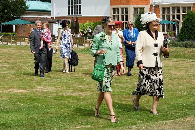 tt_resized_09_Wedding party.jpg