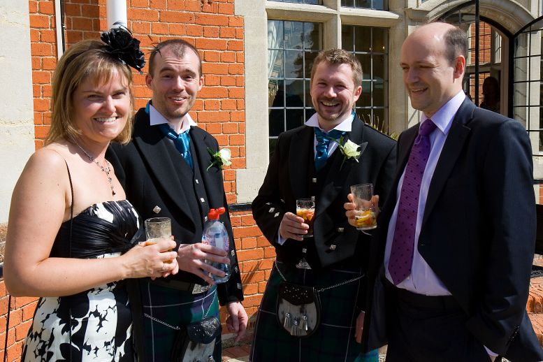 tt_resized_19_Guests laughing.jpg