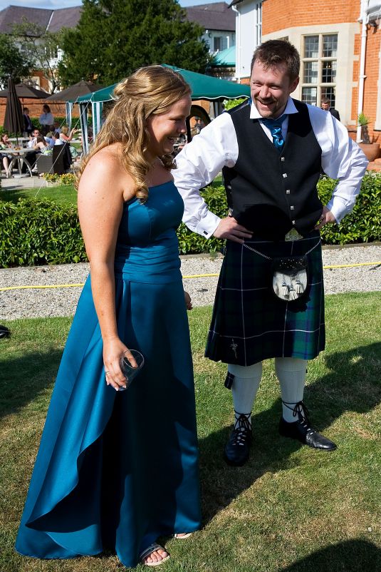 tt_resized_20d2_Three monkeys in a bath.jpg